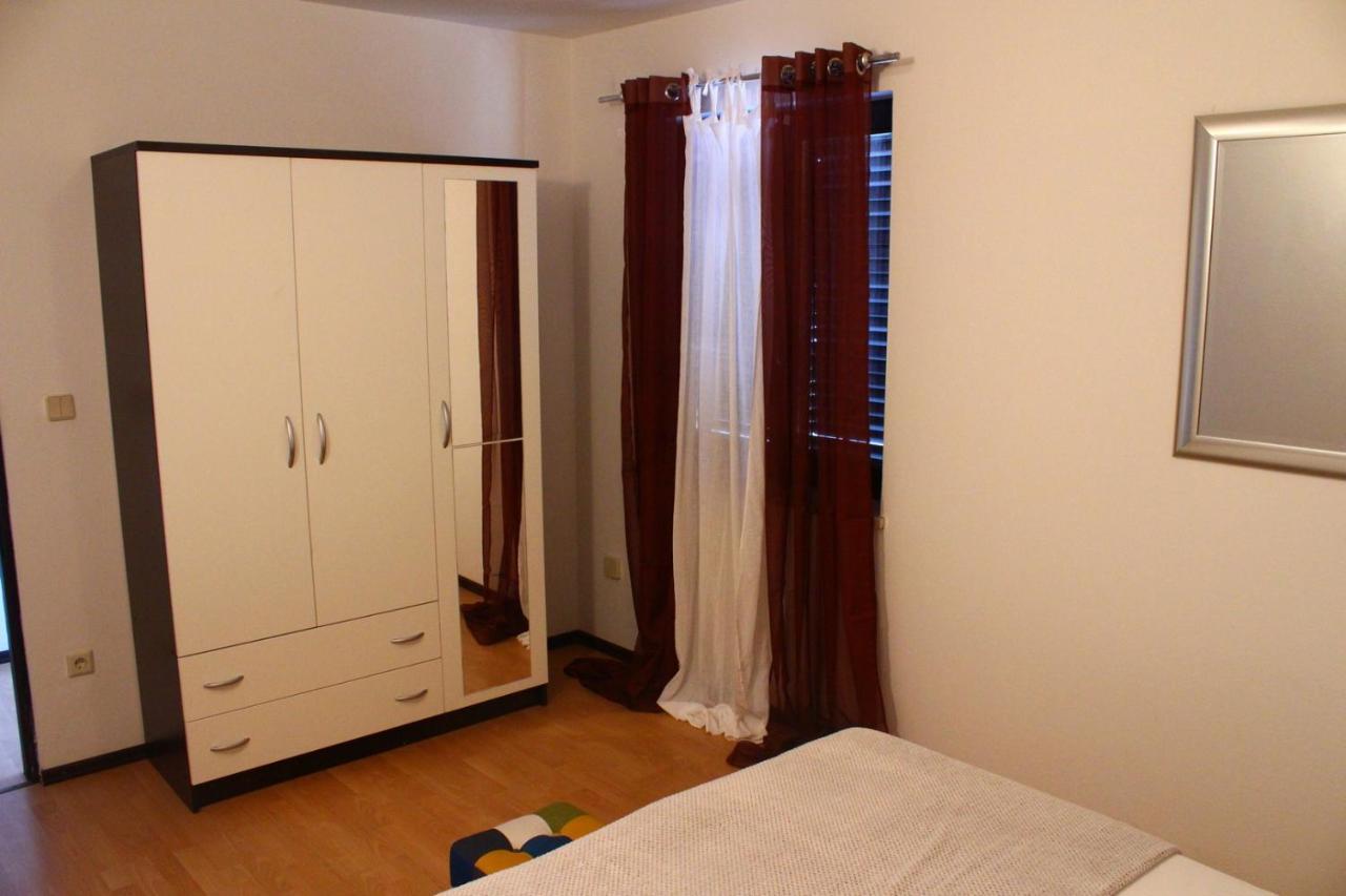 Apartment Arna Krk Town Eksteriør bilde
